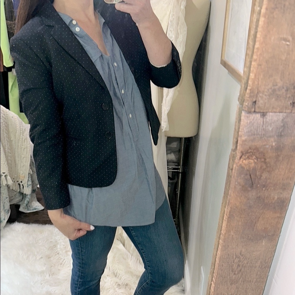 Ann Taylor Navy Blazer with Polka Dot print size 4
